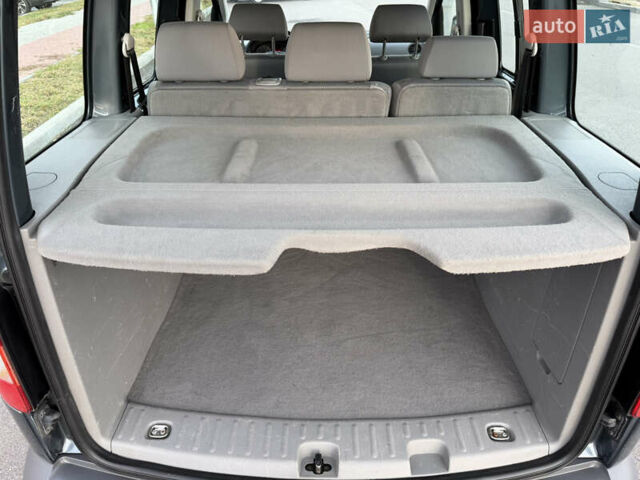 Серый Фольксваген Кадди, объемом двигателя 1.6 л и пробегом 227 тыс. км за 7899 $, фото 37 на Automoto.ua