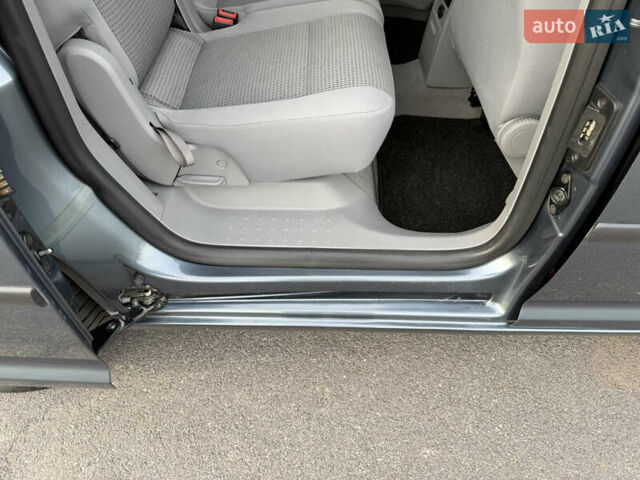 Серый Фольксваген Кадди, объемом двигателя 1.6 л и пробегом 227 тыс. км за 7899 $, фото 33 на Automoto.ua