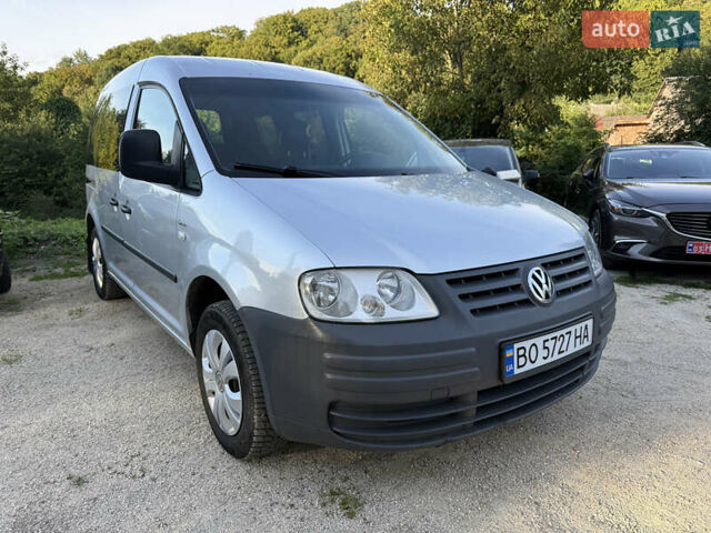 Сірий Фольксваген Кадді, об'ємом двигуна 1.9 л та пробігом 270 тис. км за 6450 $, фото 1 на Automoto.ua