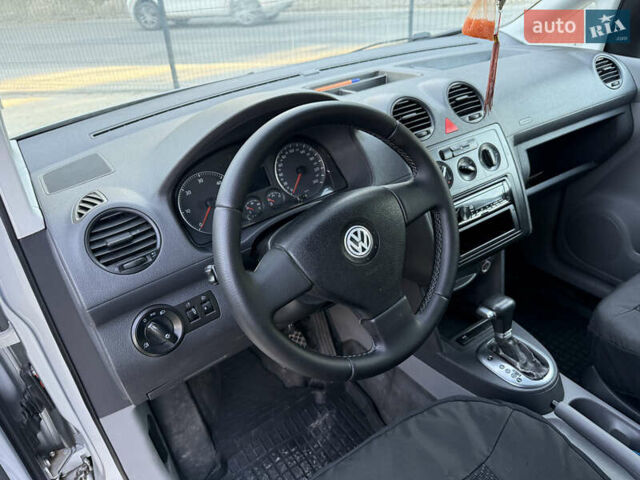 Сірий Фольксваген Кадді, об'ємом двигуна 1.9 л та пробігом 270 тис. км за 6450 $, фото 8 на Automoto.ua