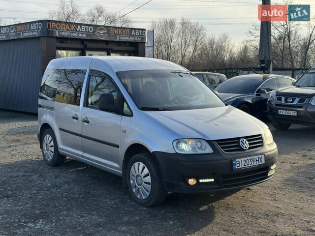 Серый Фольксваген Кадди, объемом двигателя 1.97 л и пробегом 211 тыс. км за 5500 $, фото 1 на Automoto.ua