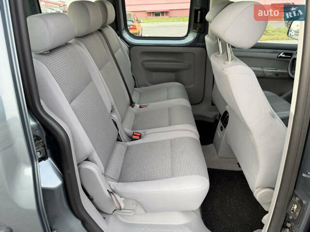 Серый Фольксваген Кадди, объемом двигателя 1.6 л и пробегом 227 тыс. км за 7899 $, фото 69 на Automoto.ua