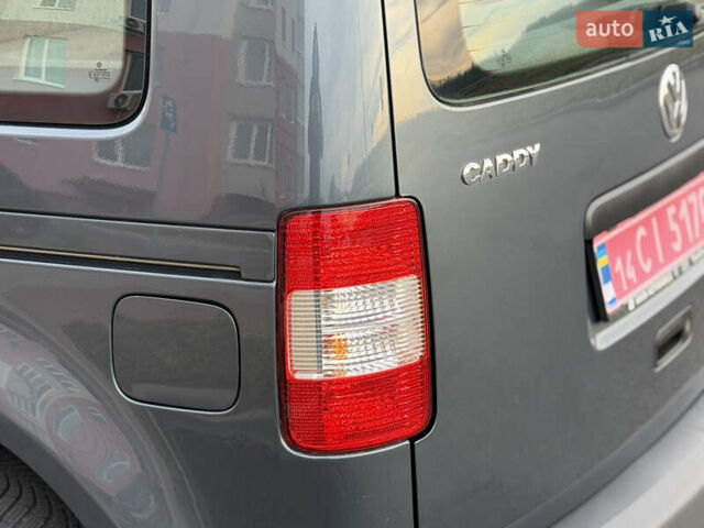 Серый Фольксваген Кадди, объемом двигателя 1.6 л и пробегом 227 тыс. км за 7899 $, фото 19 на Automoto.ua