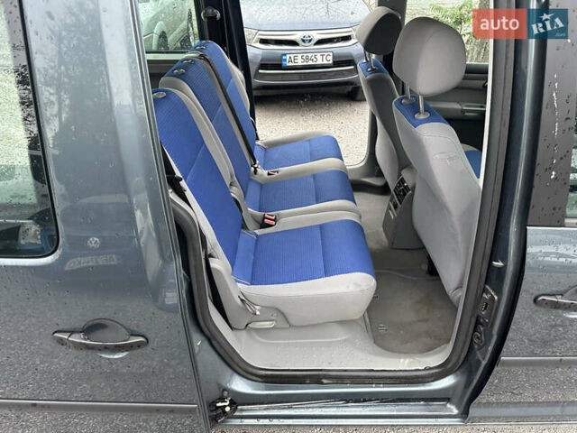 Серый Фольксваген Кадди, объемом двигателя 1.6 л и пробегом 220 тыс. км за 6900 $, фото 16 на Automoto.ua