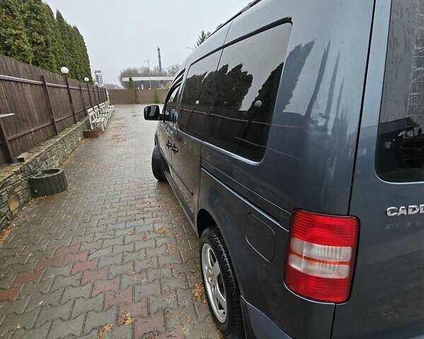 Сірий Фольксваген Кадді, об'ємом двигуна 1.9 л та пробігом 368 тис. км за 6600 $, фото 6 на Automoto.ua