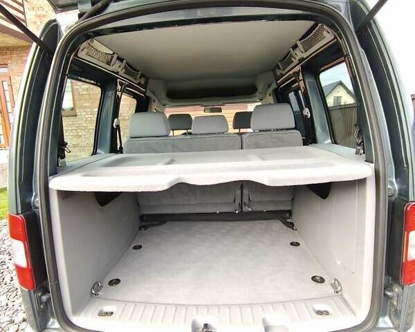 Серый Фольксваген Кадди, объемом двигателя 1.6 л и пробегом 218 тыс. км за 6750 $, фото 44 на Automoto.ua