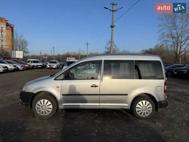 Серый Фольксваген Кадди, объемом двигателя 1.97 л и пробегом 211 тыс. км за 5500 $, фото 4 на Automoto.ua