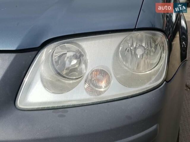 Сірий Фольксваген Кадді, об'ємом двигуна 1.9 л та пробігом 313 тис. км за 6490 $, фото 4 на Automoto.ua