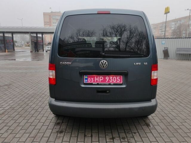 Серый Фольксваген Кадди, объемом двигателя 1.6 л и пробегом 220 тыс. км за 7000 $, фото 7 на Automoto.ua