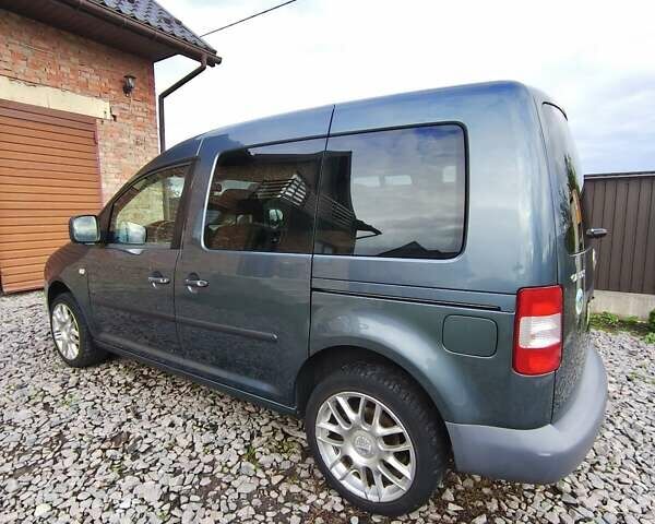 Серый Фольксваген Кадди, объемом двигателя 1.6 л и пробегом 218 тыс. км за 6750 $, фото 8 на Automoto.ua