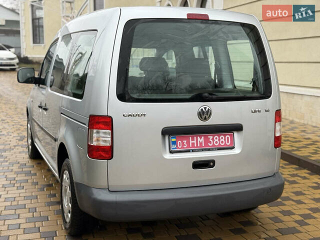Серый Фольксваген Кадди, объемом двигателя 1.6 л и пробегом 183 тыс. км за 7200 $, фото 8 на Automoto.ua
