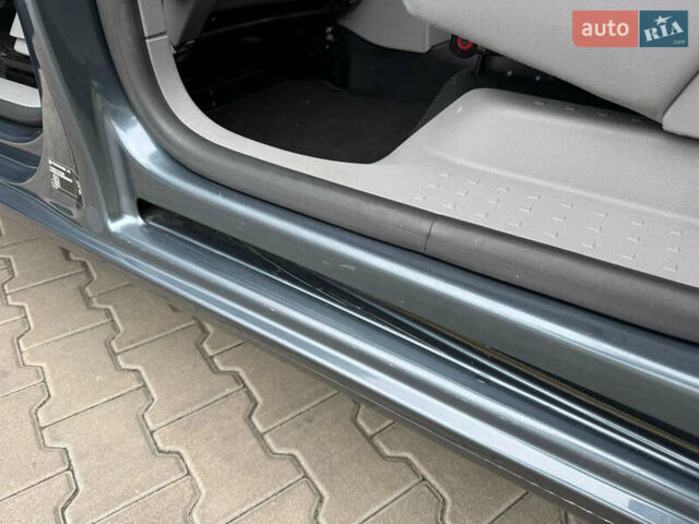 Серый Фольксваген Кадди, объемом двигателя 1.6 л и пробегом 259 тыс. км за 7900 $, фото 90 на Automoto.ua