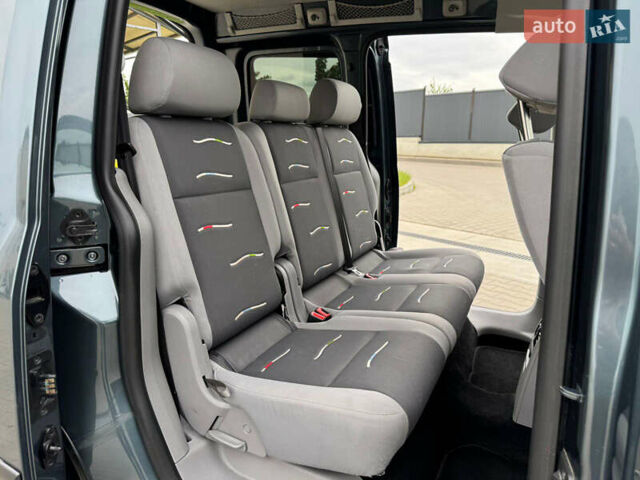 Серый Фольксваген Кадди, объемом двигателя 1.6 л и пробегом 259 тыс. км за 7900 $, фото 68 на Automoto.ua