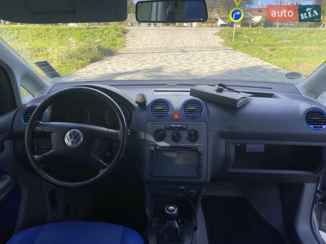 Сірий Фольксваген Кадді, об'ємом двигуна 1.6 л та пробігом 182 тис. км за 6900 $, фото 7 на Automoto.ua