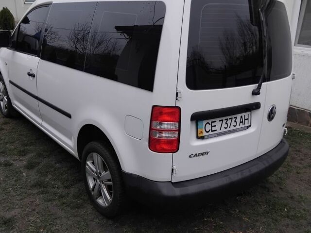 Серый Фольксваген Кадди, объемом двигателя 1.9 л и пробегом 324 тыс. км за 10800 $, фото 3 на Automoto.ua