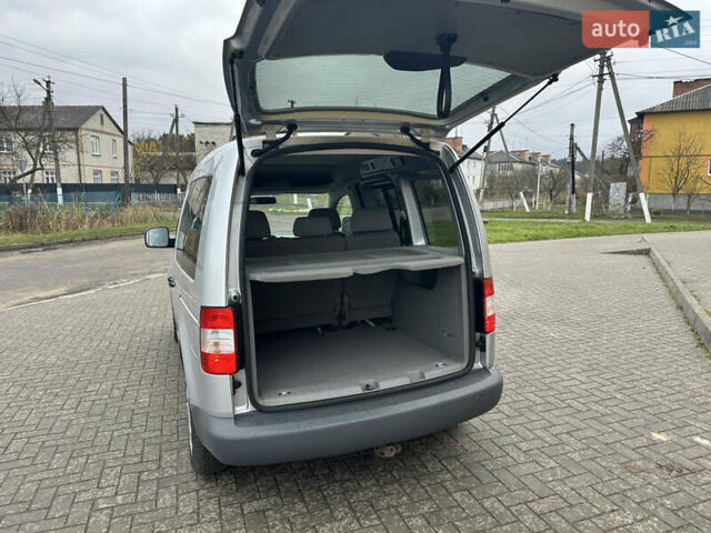 Серый Фольксваген Кадди, объемом двигателя 1.6 л и пробегом 230 тыс. км за 7270 $, фото 21 на Automoto.ua
