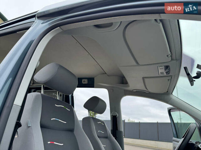 Серый Фольксваген Кадди, объемом двигателя 1.6 л и пробегом 259 тыс. км за 7900 $, фото 70 на Automoto.ua