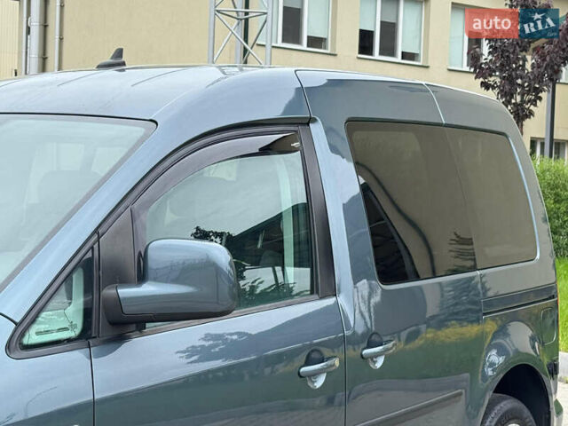 Серый Фольксваген Кадди, объемом двигателя 1.6 л и пробегом 259 тыс. км за 7900 $, фото 34 на Automoto.ua