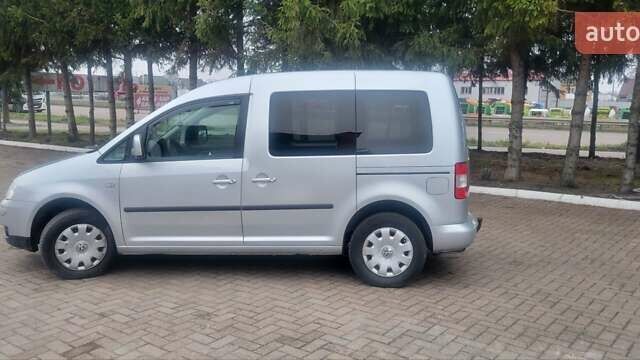 Сірий Фольксваген Кадді, об'ємом двигуна 1.9 л та пробігом 260 тис. км за 6200 $, фото 2 на Automoto.ua