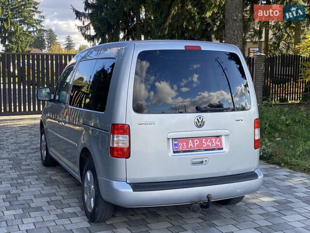 Сірий Фольксваген Кадді, об'ємом двигуна 1.6 л та пробігом 182 тис. км за 6900 $, фото 5 на Automoto.ua