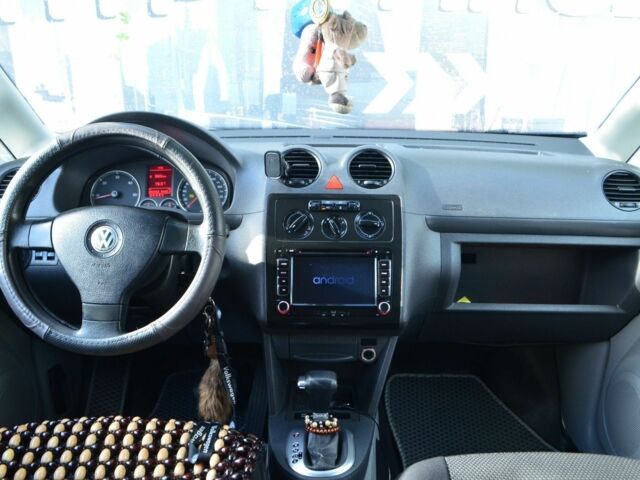 Серый Фольксваген Кадди, объемом двигателя 1.9 л и пробегом 292 тыс. км за 7500 $, фото 14 на Automoto.ua