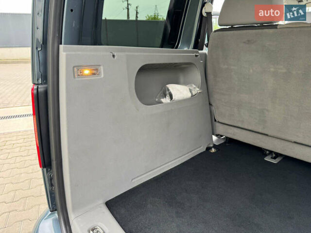 Серый Фольксваген Кадди, объемом двигателя 1.6 л и пробегом 259 тыс. км за 7900 $, фото 77 на Automoto.ua