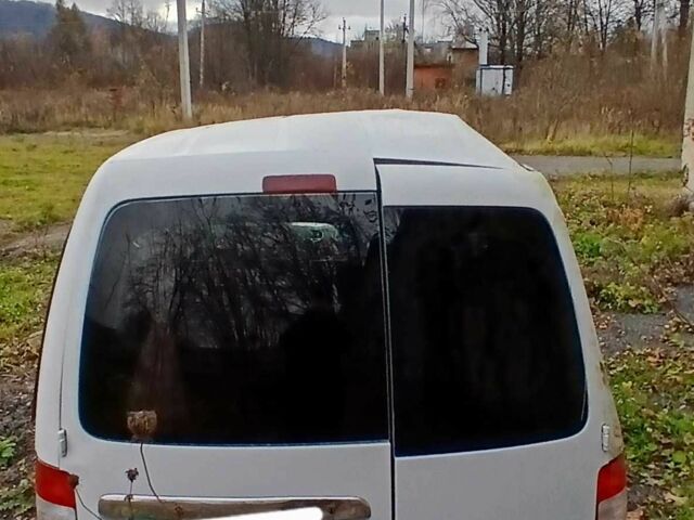 Серый Фольксваген Кадди, объемом двигателя 1.9 л и пробегом 361 тыс. км за 1700 $, фото 4 на Automoto.ua