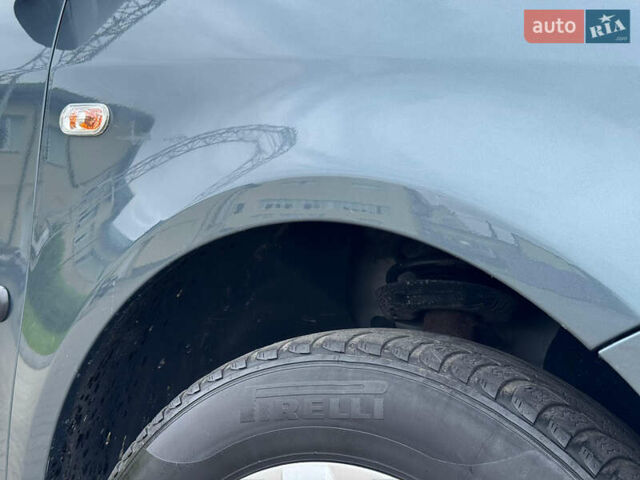 Серый Фольксваген Кадди, объемом двигателя 1.6 л и пробегом 259 тыс. км за 7900 $, фото 31 на Automoto.ua