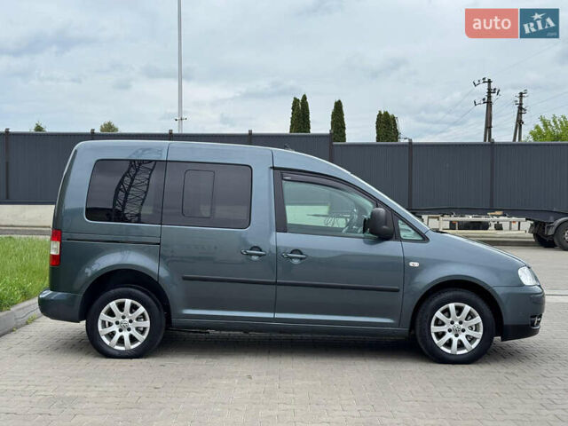 Серый Фольксваген Кадди, объемом двигателя 1.6 л и пробегом 259 тыс. км за 7900 $, фото 22 на Automoto.ua