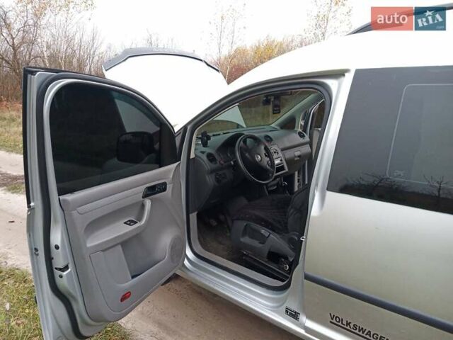 Сірий Фольксваген Кадді, об'ємом двигуна 1.9 л та пробігом 228 тис. км за 6500 $, фото 8 на Automoto.ua