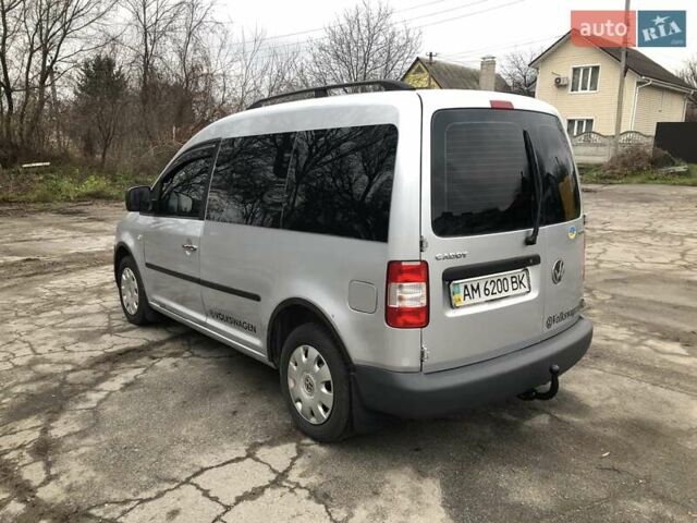 Серый Фольксваген Кадди, объемом двигателя 1.98 л и пробегом 312 тыс. км за 5350 $, фото 6 на Automoto.ua