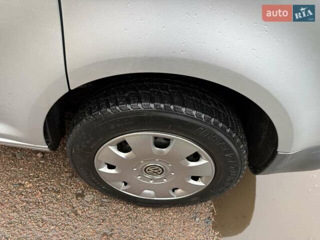 Серый Фольксваген Кадди, объемом двигателя 1.39 л и пробегом 184 тыс. км за 5850 $, фото 19 на Automoto.ua