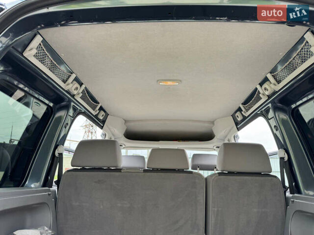 Серый Фольксваген Кадди, объемом двигателя 1.6 л и пробегом 259 тыс. км за 7900 $, фото 74 на Automoto.ua