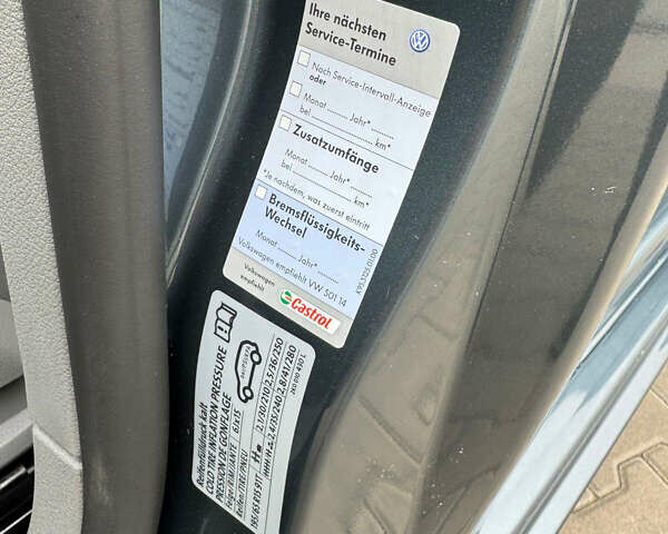 Серый Фольксваген Кадди, объемом двигателя 1.6 л и пробегом 259 тыс. км за 7900 $, фото 93 на Automoto.ua