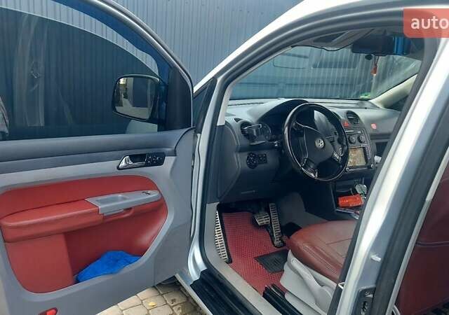 Серый Фольксваген Кадди, объемом двигателя 1.9 л и пробегом 308 тыс. км за 8500 $, фото 33 на Automoto.ua