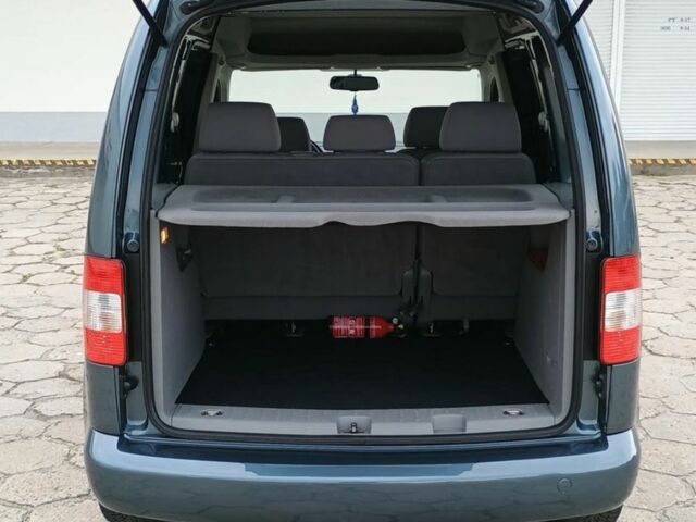 Серый Фольксваген Кадди, объемом двигателя 1.9 л и пробегом 254 тыс. км за 4100 $, фото 20 на Automoto.ua