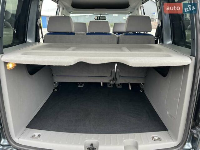 Серый Фольксваген Кадди, объемом двигателя 1.4 л и пробегом 221 тыс. км за 7900 $, фото 19 на Automoto.ua