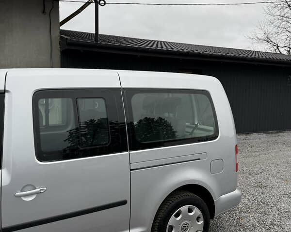 Сірий Фольксваген Кадді, об'ємом двигуна 1.9 л та пробігом 275 тис. км за 10850 $, фото 24 на Automoto.ua