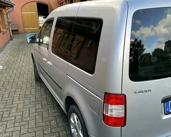 Серый Фольксваген Кадди, объемом двигателя 2 л и пробегом 280 тыс. км за 7300 $, фото 23 на Automoto.ua