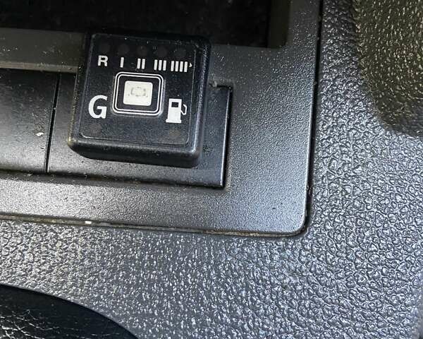 Сірий Фольксваген Кадді, об'ємом двигуна 1.6 л та пробігом 200 тис. км за 8000 $, фото 16 на Automoto.ua