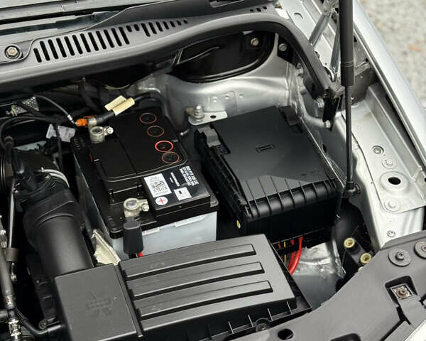 Сірий Фольксваген Кадді, об'ємом двигуна 1.9 л та пробігом 275 тис. км за 10850 $, фото 91 на Automoto.ua