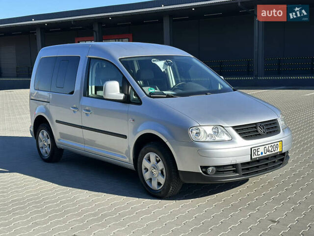 Серый Фольксваген Кадди, объемом двигателя 1.4 л и пробегом 166 тыс. км за 8200 $, фото 1 на Automoto.ua