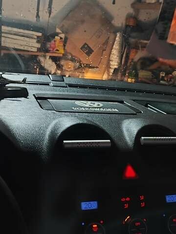 Серый Фольксваген Кадди, объемом двигателя 2 л и пробегом 280 тыс. км за 7300 $, фото 18 на Automoto.ua