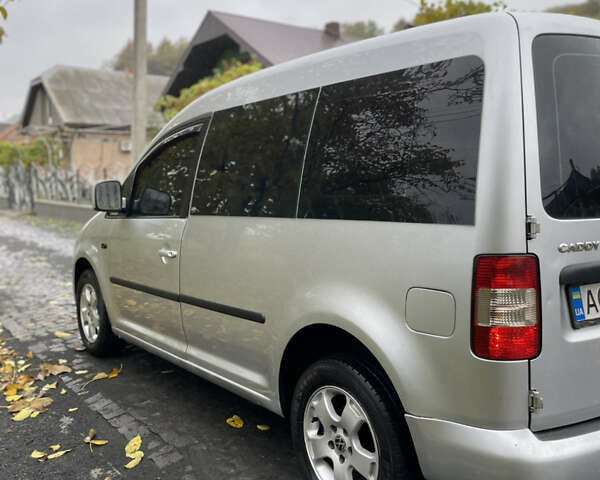 Серый Фольксваген Кадди, объемом двигателя 1.97 л и пробегом 367 тыс. км за 5500 $, фото 5 на Automoto.ua