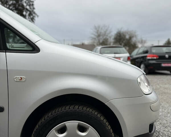 Сірий Фольксваген Кадді, об'ємом двигуна 1.9 л та пробігом 275 тис. км за 10850 $, фото 33 на Automoto.ua