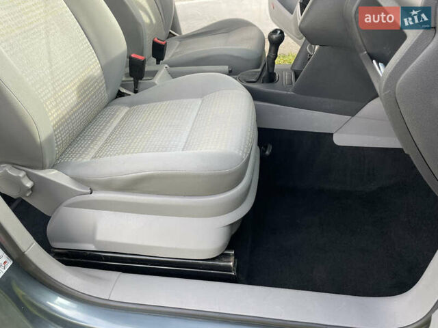 Сірий Фольксваген Кадді, об'ємом двигуна 2 л та пробігом 288 тис. км за 6500 $, фото 21 на Automoto.ua