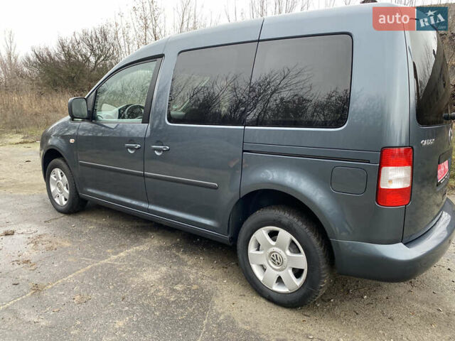 Серый Фольксваген Кадди, объемом двигателя 1.6 л и пробегом 172 тыс. км за 7899 $, фото 7 на Automoto.ua