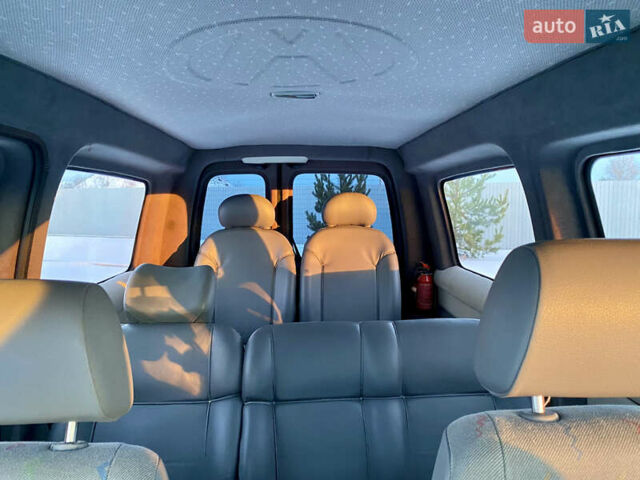 Серый Фольксваген Кадди, объемом двигателя 1.97 л и пробегом 306 тыс. км за 9000 $, фото 20 на Automoto.ua