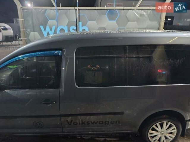 Сірий Фольксваген Кадді, об'ємом двигуна 1.9 л та пробігом 400 тис. км за 5100 $, фото 2 на Automoto.ua