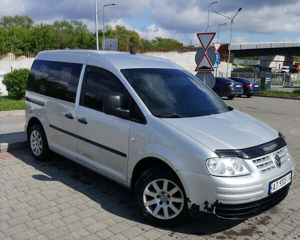 Серый Фольксваген Кадди, объемом двигателя 1.97 л и пробегом 380 тыс. км за 5700 $, фото 3 на Automoto.ua